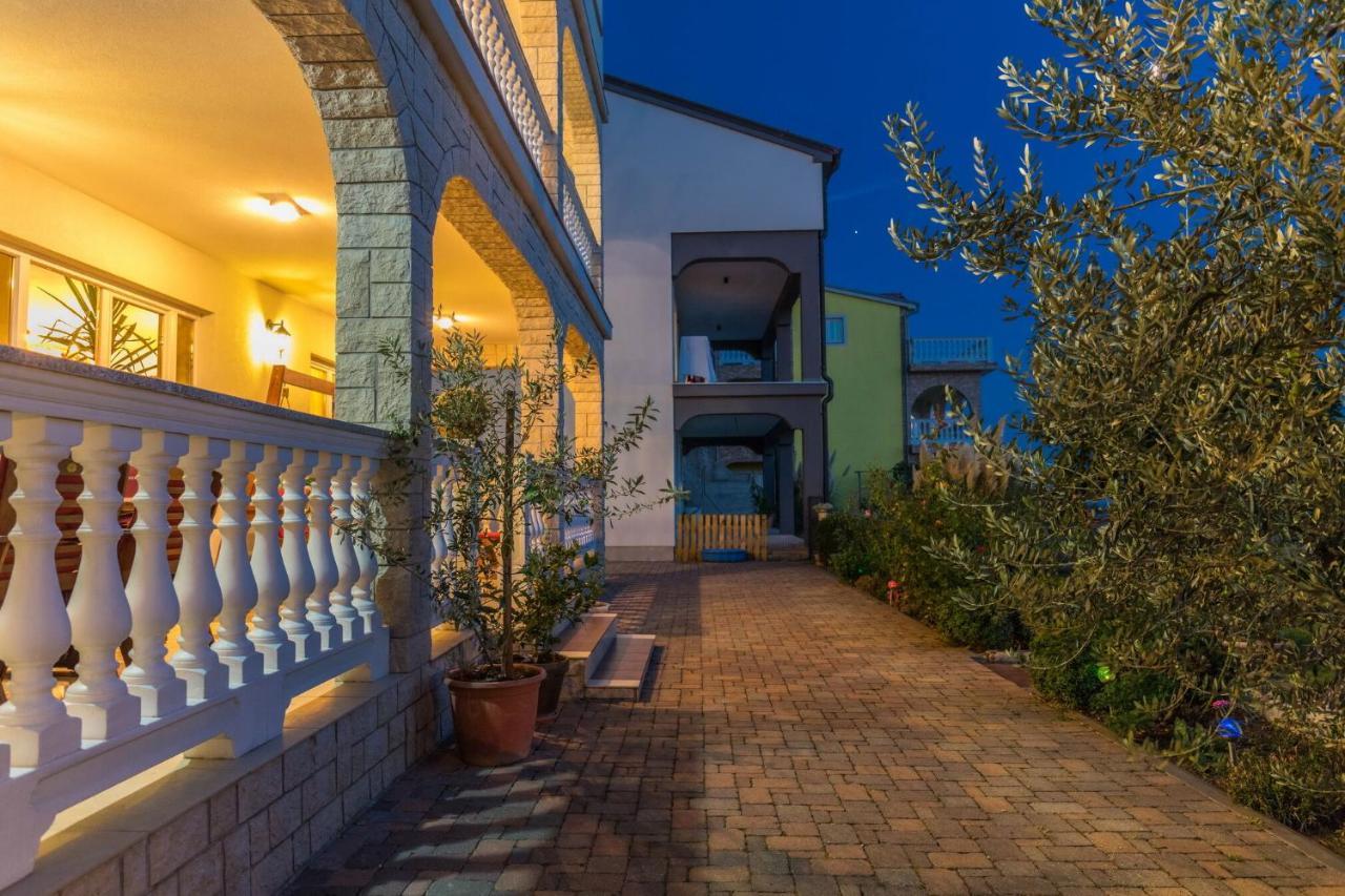 Apartments Ruza Crikvenica Exterior photo
